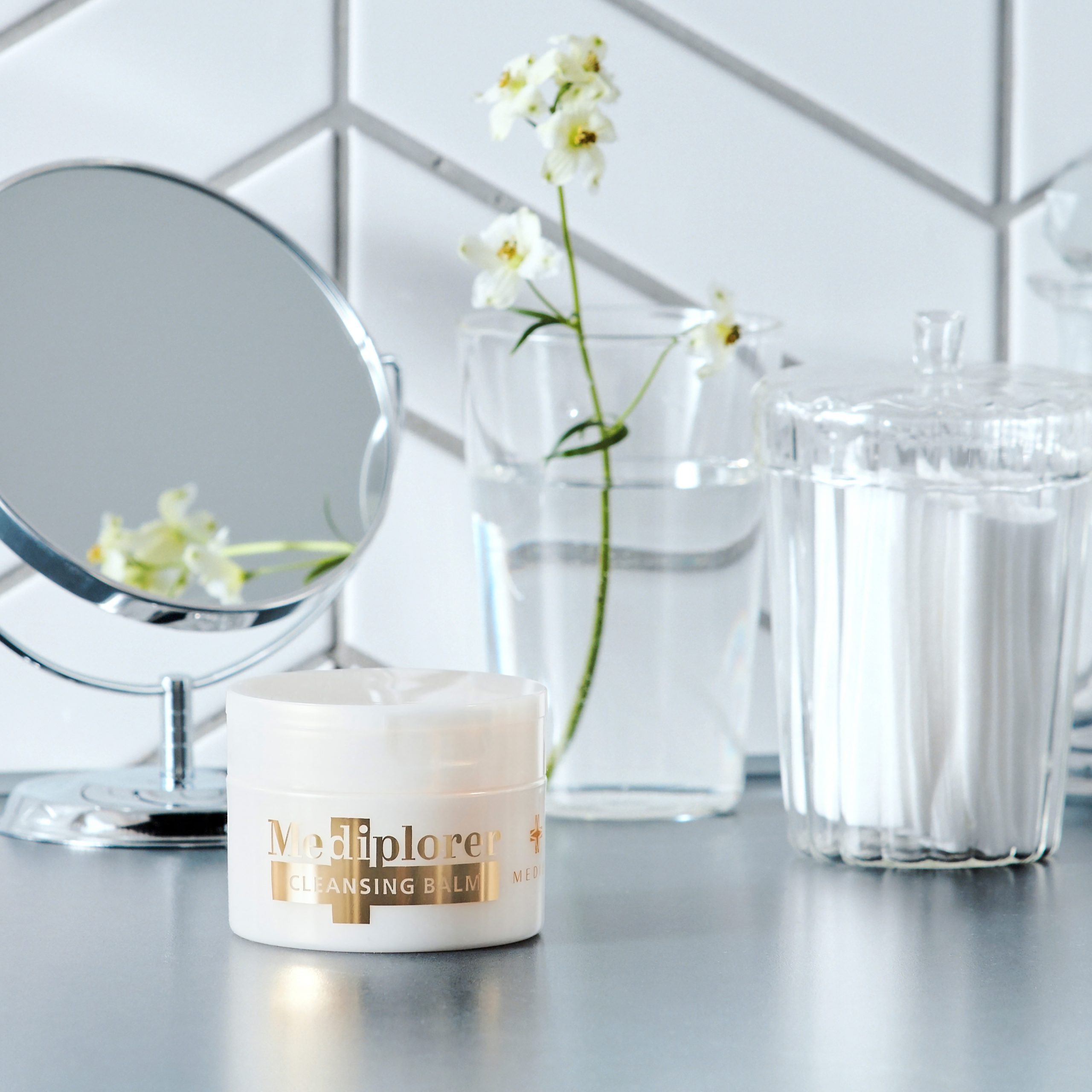 CLEANSING BALM — Japanischer Reinigungsbalsam mit Platin